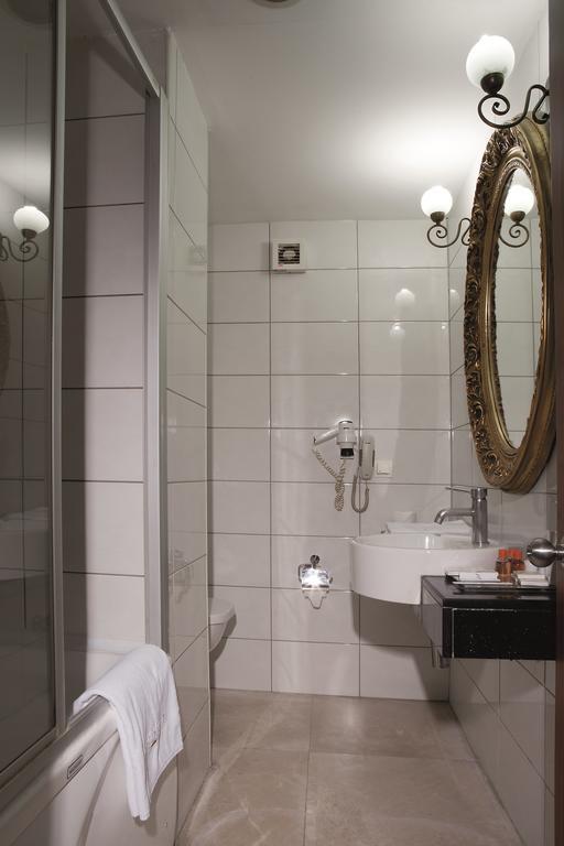 Residence Hotel 3* İzmir